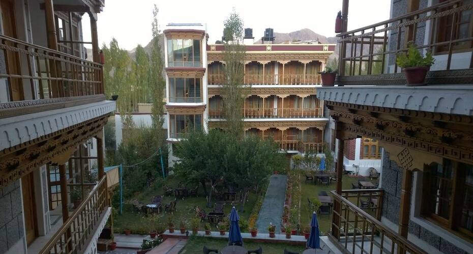Hotel Royal Palace, Leh 5